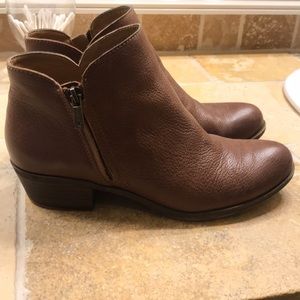 Size 8.5 Lucky Brand Ankle Boots